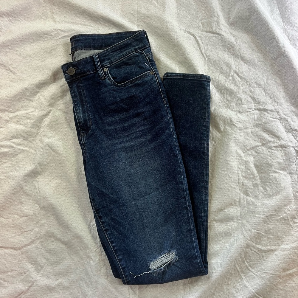 Kut from the Kloth Blue Skinny Jeans with Distressed Details